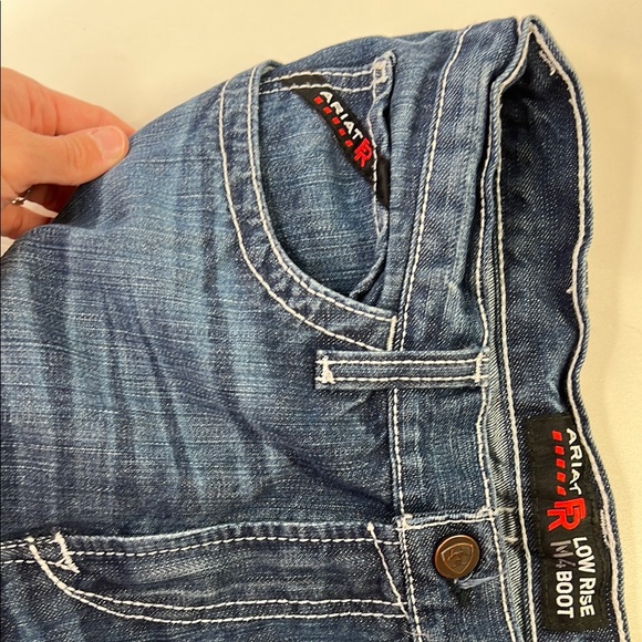 Ariat Men's low rise M4 bootcut Blue Jeans 32/32 - Picture 3 of 8